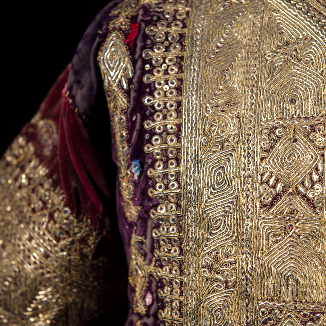 ANNAMODECOSTUMES - since 1946 | collection | Purple velvet arabic jacket